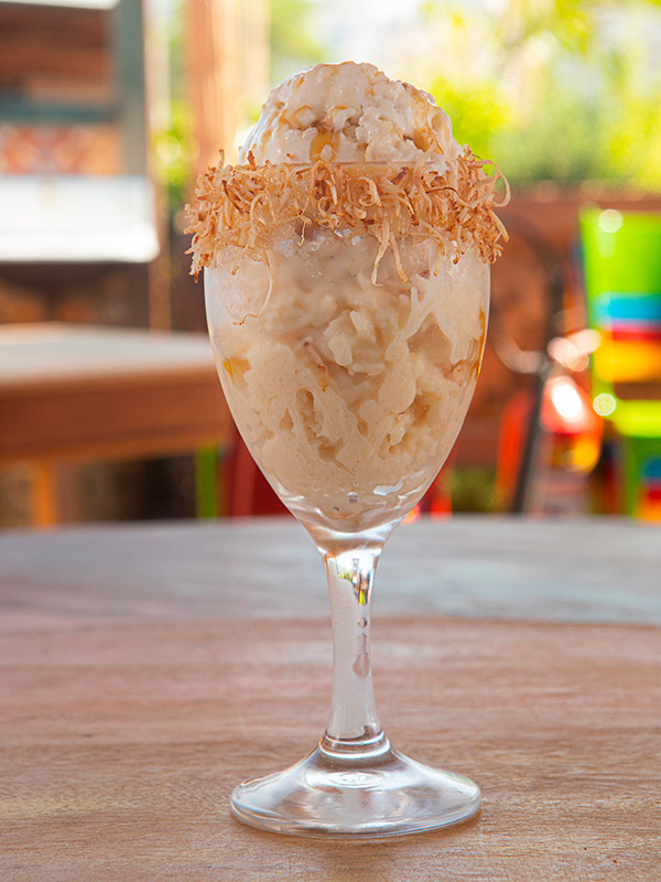 Cocada com Tapioca – Quiosque Arrastapé – Rolé no Rio